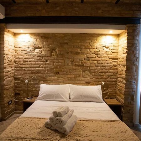 Al 54 Accommodation San Benedetto del Tronto Exterior foto
