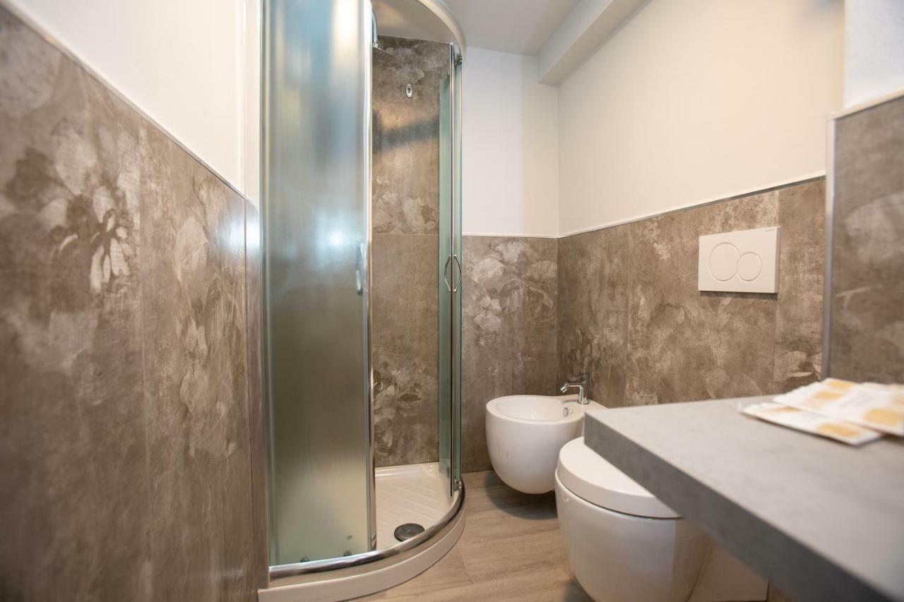 Al 54 Accommodation San Benedetto del Tronto Exterior foto