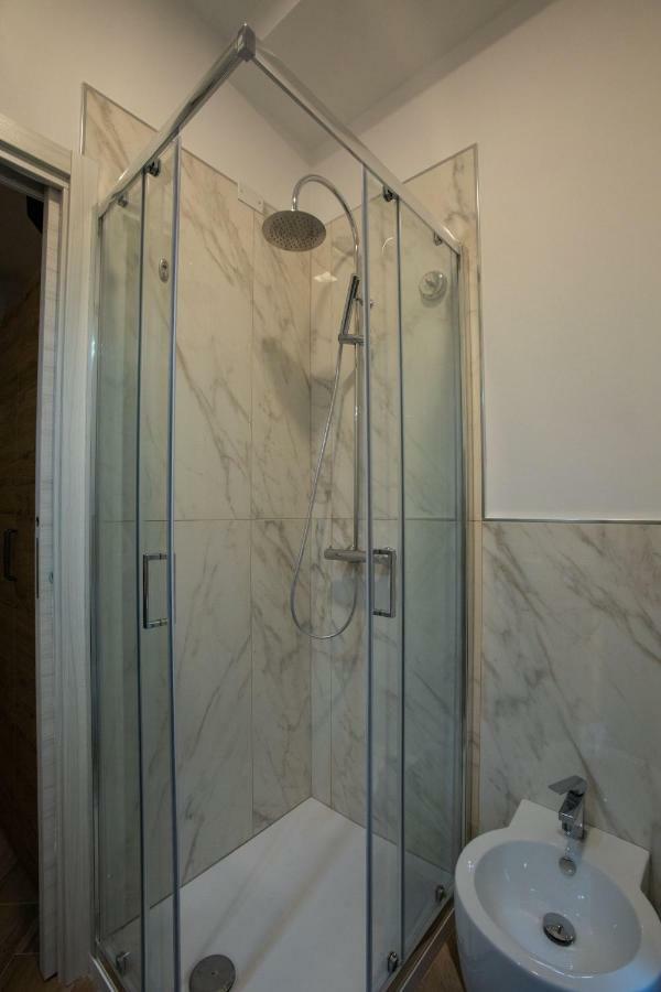 Al 54 Accommodation San Benedetto del Tronto Exterior foto