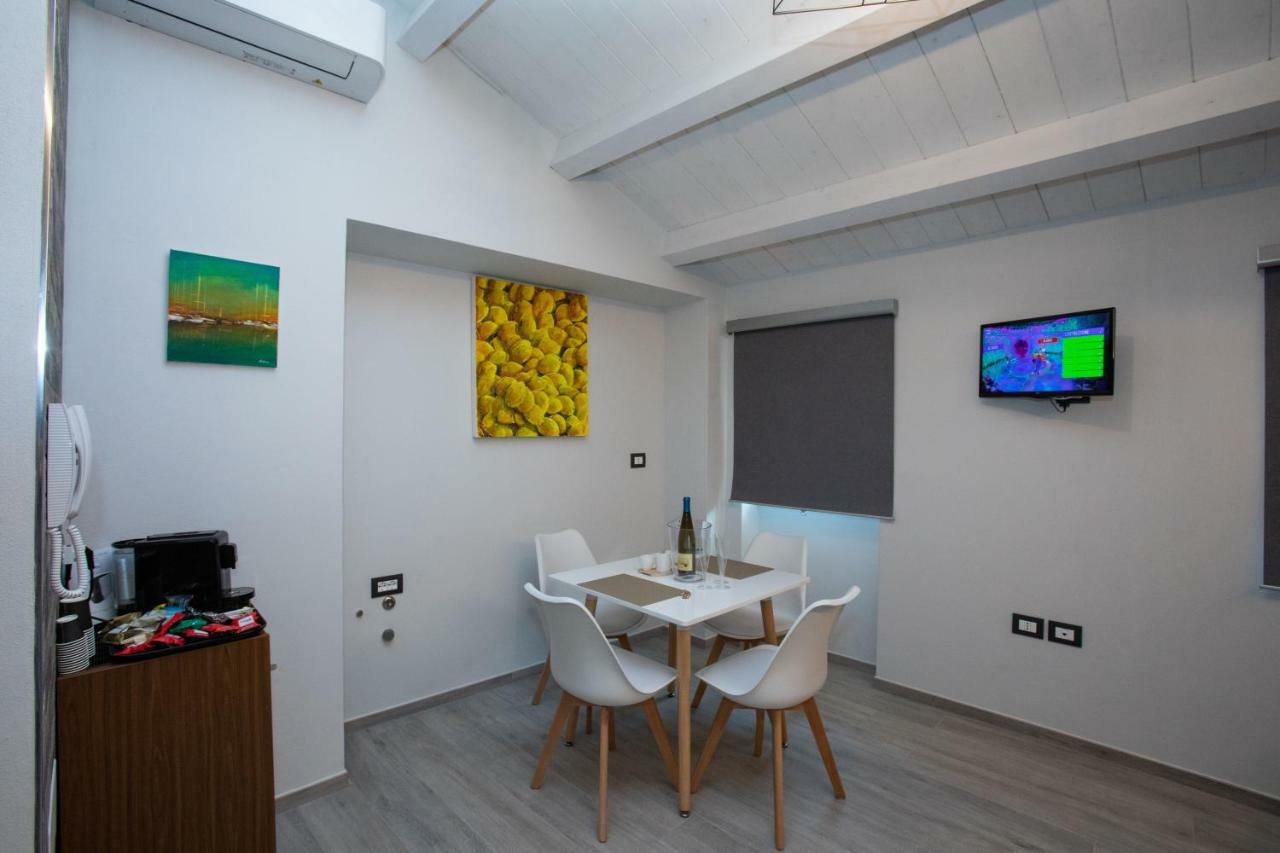Al 54 Accommodation San Benedetto del Tronto Exterior foto