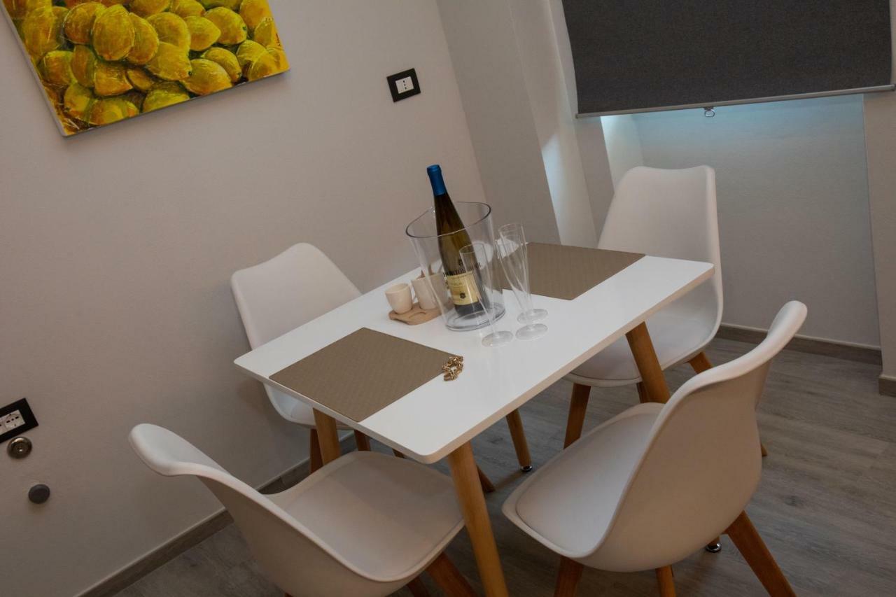 Al 54 Accommodation San Benedetto del Tronto Exterior foto
